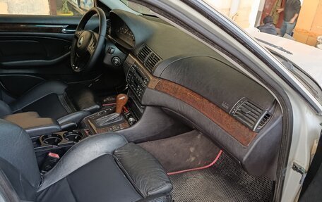 BMW 3 серия, 2002 год, 700 000 рублей, 11 фотография