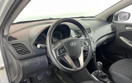 Hyundai Solaris II рестайлинг, 2014 год, 937 000 рублей, 8 фотография