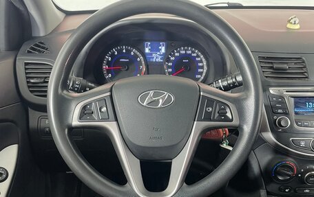 Hyundai Solaris II рестайлинг, 2014 год, 937 000 рублей, 11 фотография