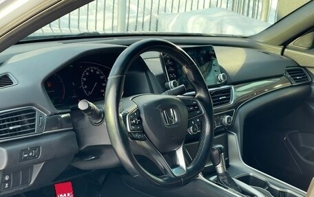 Honda Accord IX рестайлинг, 2018 год, 1 899 000 рублей, 8 фотография