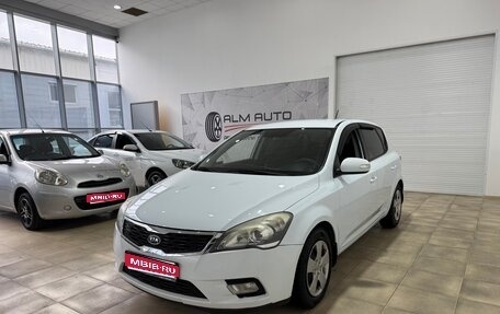 KIA cee'd I рестайлинг, 2011 год, 800 000 рублей, 1 фотография