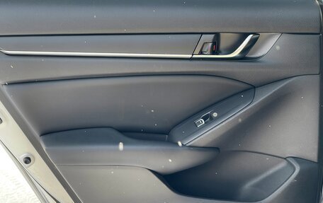 Honda Accord IX рестайлинг, 2018 год, 1 899 000 рублей, 21 фотография