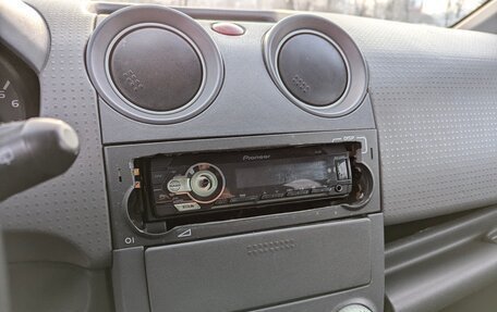 Mitsubishi Colt VI рестайлинг, 2005 год, 299 000 рублей, 17 фотография