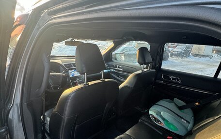 Ford Explorer VI, 2019 год, 3 150 000 рублей, 7 фотография