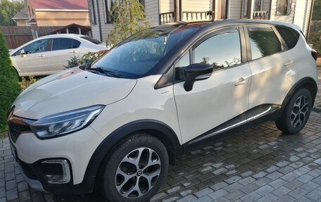 Renault Kaptur I рестайлинг, 2017 год, 1 750 000 рублей, 3 фотография