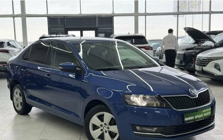 Skoda Rapid I, 2017 год, 1 399 000 рублей, 4 фотография