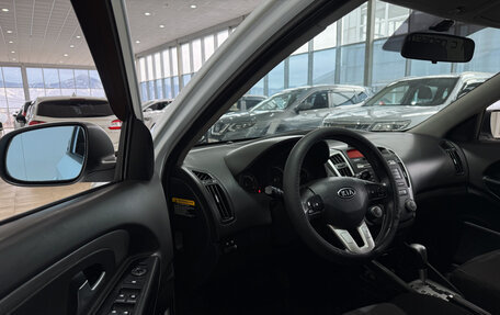 KIA cee'd I рестайлинг, 2011 год, 800 000 рублей, 8 фотография