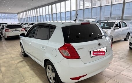 KIA cee'd I рестайлинг, 2011 год, 800 000 рублей, 6 фотография