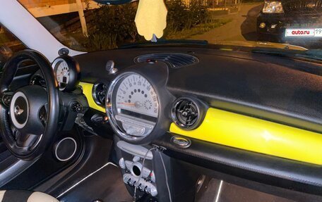 MINI Hatch, 2007 год, 750 000 рублей, 28 фотография