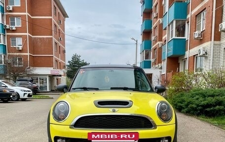 MINI Hatch, 2007 год, 750 000 рублей, 24 фотография