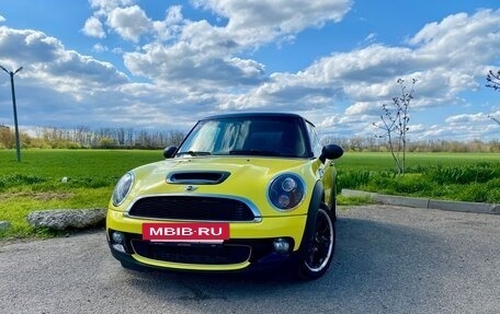 MINI Hatch, 2007 год, 750 000 рублей, 20 фотография