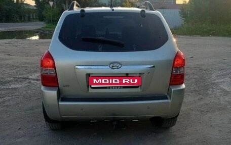 Hyundai Tucson III, 2006 год, 750 000 рублей, 2 фотография