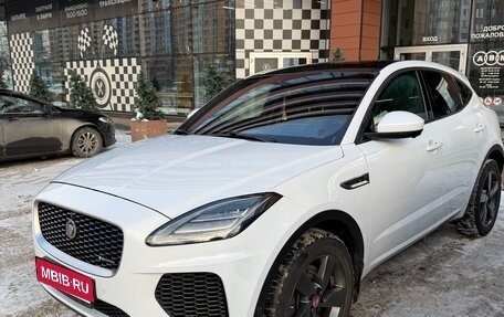 Jaguar E-Pace, 2017 год, 3 450 000 рублей, 1 фотография