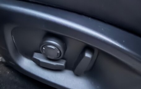 Jaguar E-Pace, 2017 год, 3 450 000 рублей, 11 фотография