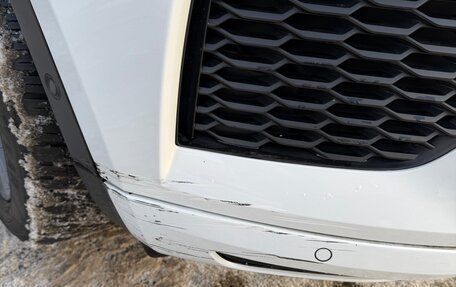 Jaguar E-Pace, 2017 год, 3 450 000 рублей, 12 фотография