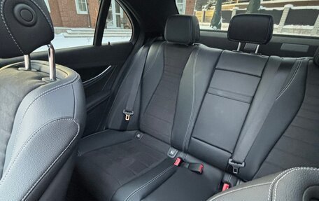 Mercedes-Benz E-Класс, 2022 год, 6 300 000 рублей, 14 фотография