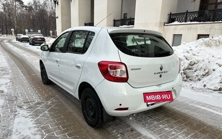 Renault Sandero II рестайлинг, 2018 год, 990 000 рублей, 4 фотография