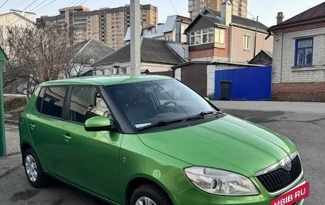 Skoda Fabia II, 2012 год, 800 000 рублей, 3 фотография