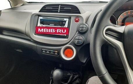 Honda Fit III, 2012 год, 820 000 рублей, 10 фотография