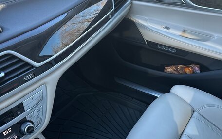 BMW 7 серия, 2017 год, 3 750 000 рублей, 15 фотография