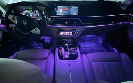 BMW 7 серия, 2017 год, 3 750 000 рублей, 40 фотография