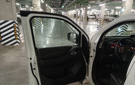 Nissan Pathfinder, 2012 год, 1 990 000 рублей, 19 фотография