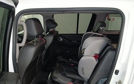 Nissan Pathfinder, 2012 год, 1 990 000 рублей, 36 фотография