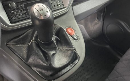 Renault Kangoo II рестайлинг, 2013 год, 829 000 рублей, 16 фотография