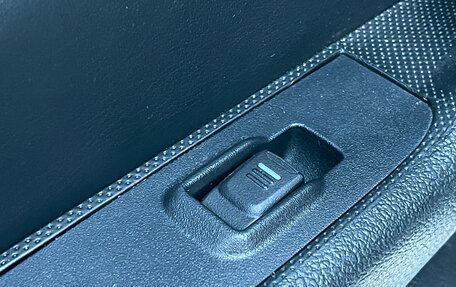 Hummer H3, 2009 год, 2 199 000 рублей, 19 фотография