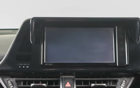 Toyota C-HR I рестайлинг, 2018 год, 1 999 000 рублей, 19 фотография