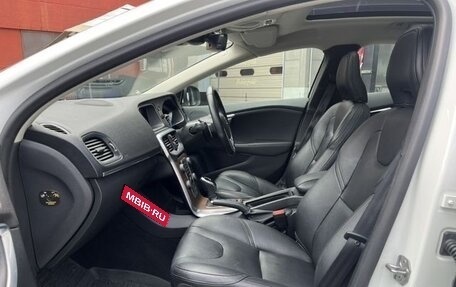 Volvo V40 II рестайлинг, 2020 год, 1 200 000 рублей, 8 фотография