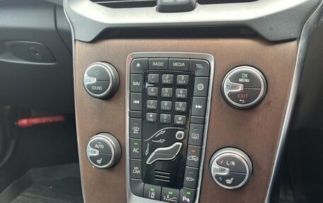 Volvo V40 II рестайлинг, 2020 год, 1 200 000 рублей, 24 фотография