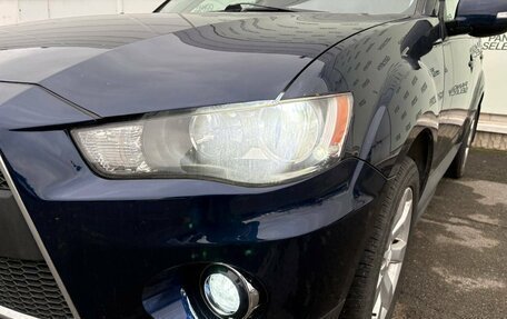 Mitsubishi Outlander III рестайлинг 3, 2011 год, 1 300 000 рублей, 8 фотография