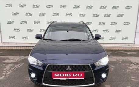 Mitsubishi Outlander III рестайлинг 3, 2011 год, 1 300 000 рублей, 2 фотография