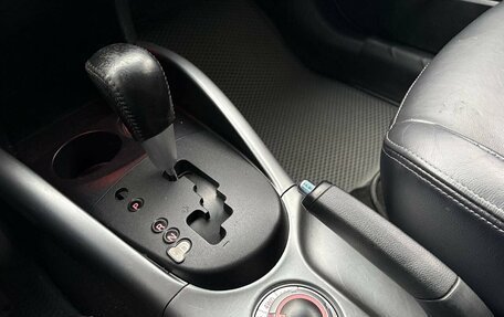 Mitsubishi Outlander III рестайлинг 3, 2011 год, 1 300 000 рублей, 16 фотография