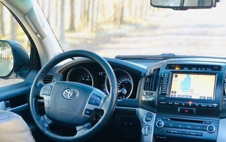 Toyota Land Cruiser 200, 2008 год, 2 350 000 рублей, 21 фотография