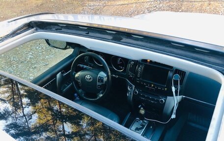 Toyota Land Cruiser 200, 2008 год, 2 350 000 рублей, 18 фотография