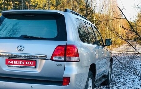 Toyota Land Cruiser 200, 2008 год, 2 350 000 рублей, 4 фотография