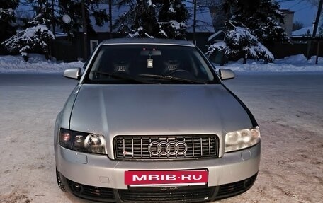 Audi A4, 2001 год, 700 000 рублей, 6 фотография