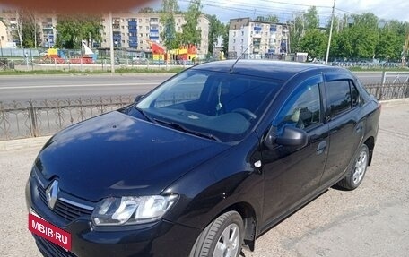 Renault Logan II, 2016 год, 600 000 рублей, 4 фотография