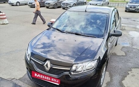 Renault Logan II, 2016 год, 600 000 рублей, 2 фотография