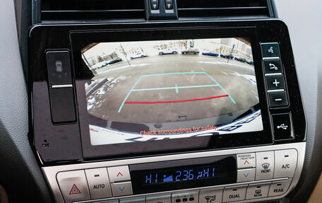 Toyota Land Cruiser Prado 150 рестайлинг 2, 2022 год, 5 650 000 рублей, 22 фотография