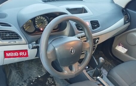 Renault Fluence I, 2011 год, 590 000 рублей, 2 фотография