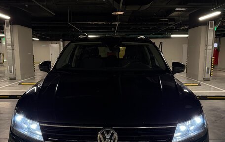 Volkswagen Tiguan II, 2019 год, 1 935 000 рублей, 3 фотография