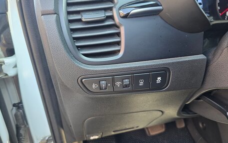 KIA Rio IV, 2017 год, 950 000 рублей, 19 фотография