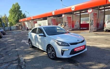 KIA Rio IV, 2017 год, 950 000 рублей, 3 фотография