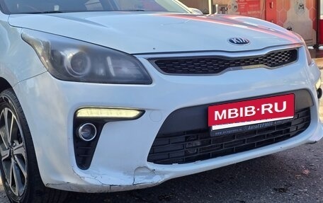 KIA Rio IV, 2017 год, 950 000 рублей, 15 фотография