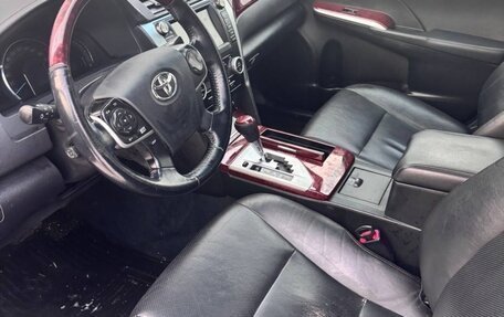 Toyota Camry, 2012 год, 1 300 000 рублей, 13 фотография