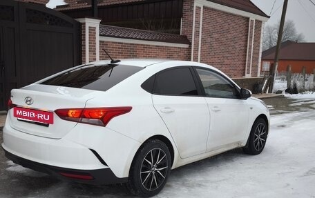 Hyundai Solaris II рестайлинг, 2020 год, 1 265 000 рублей, 6 фотография