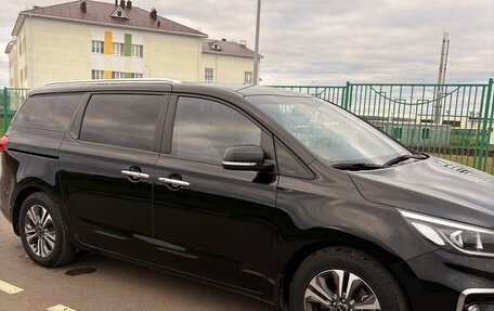 KIA Carnival III, 2019 год, 3 300 000 рублей, 3 фотография